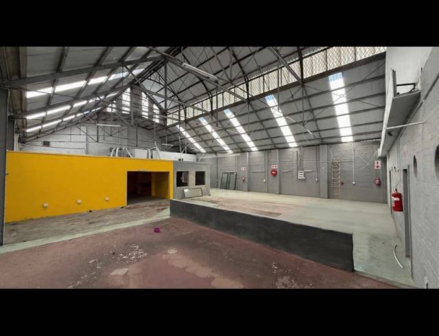 550M² MINI FACTORY TO LET IN DURBAN CENTRAL